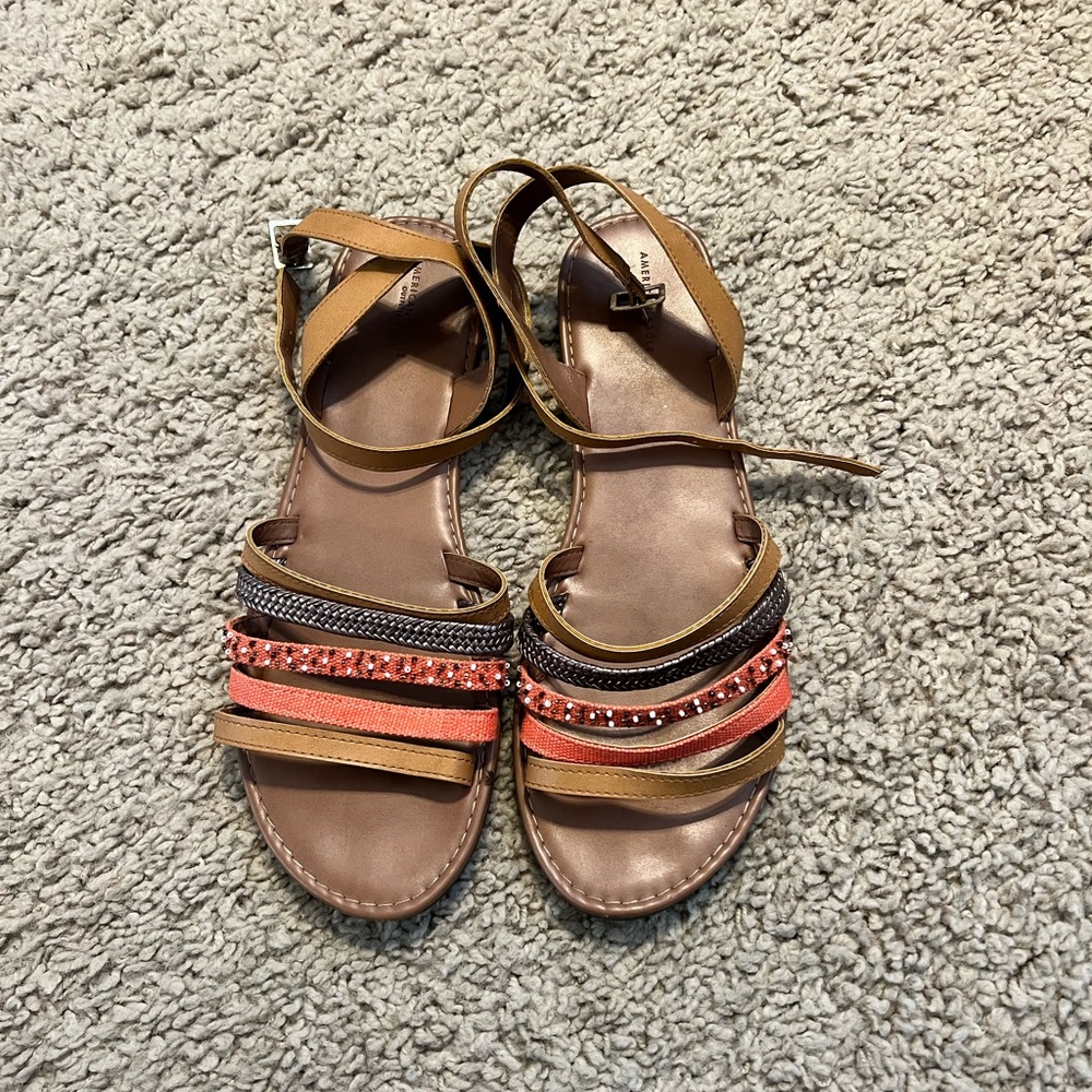 American Eagle Sandals